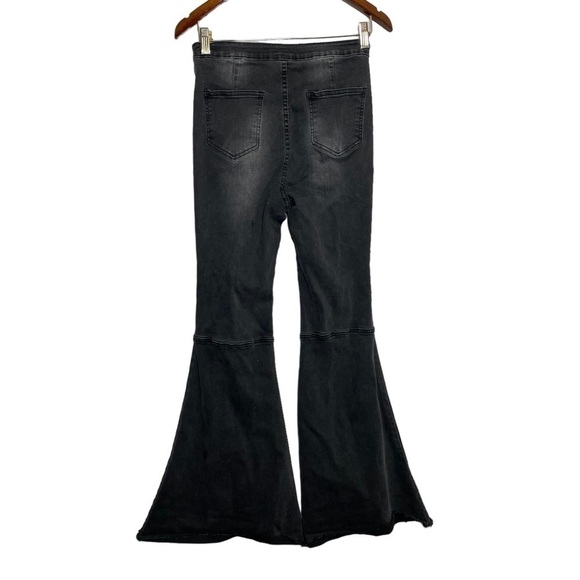 Fabrik Black Bell Bottom Flare Jeans - Picture 2 of 4